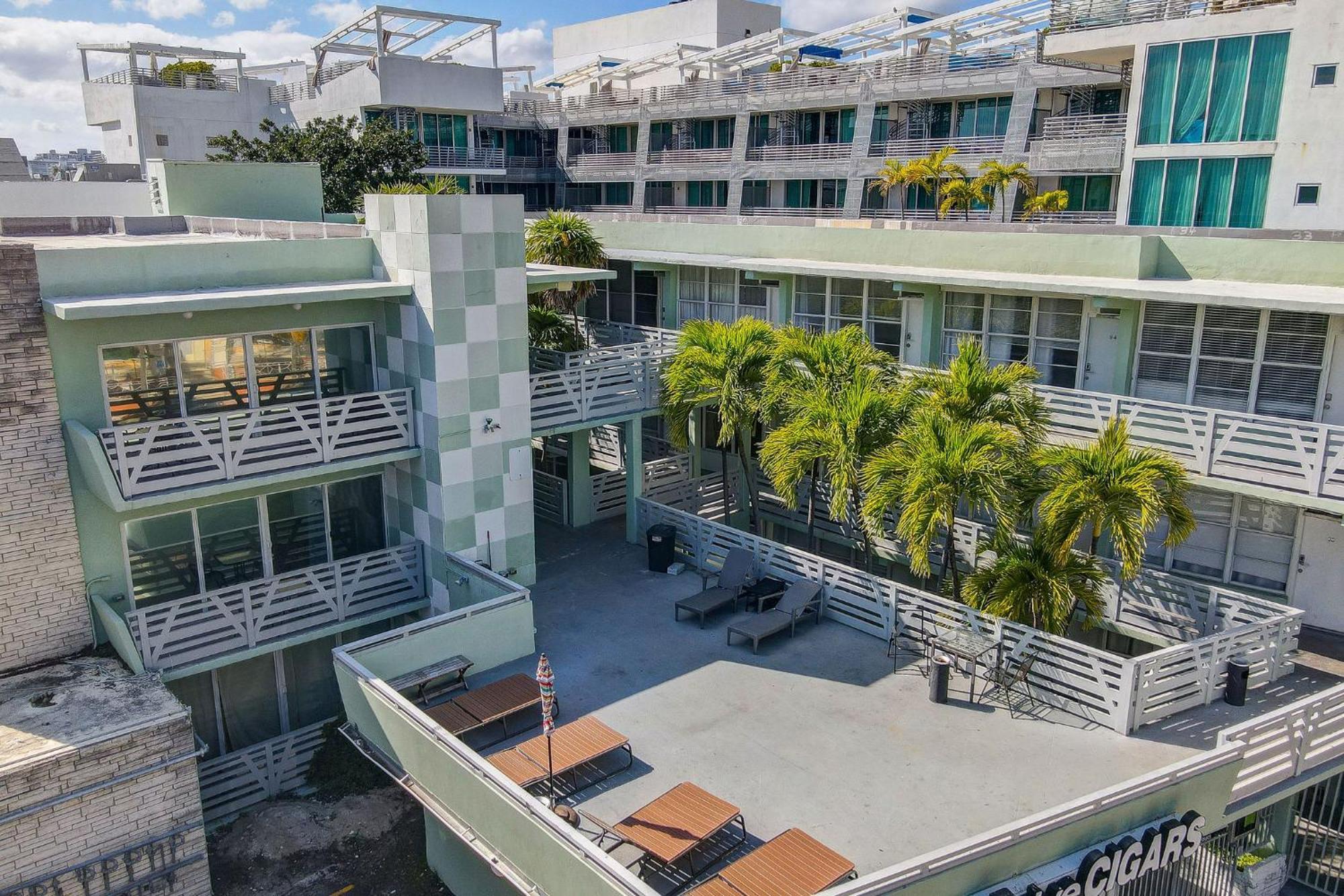 Stylish Ocean Dr Apt W/ 2 Queen Beds, Across Beach Apartment Miami Beach Exterior photo